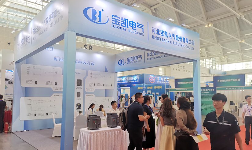 暴击行业天花板！jinnianhui今年会电气硬核技术亮相天津清洁能源展，引央视记者及能源产业巨头现场“挖宝”